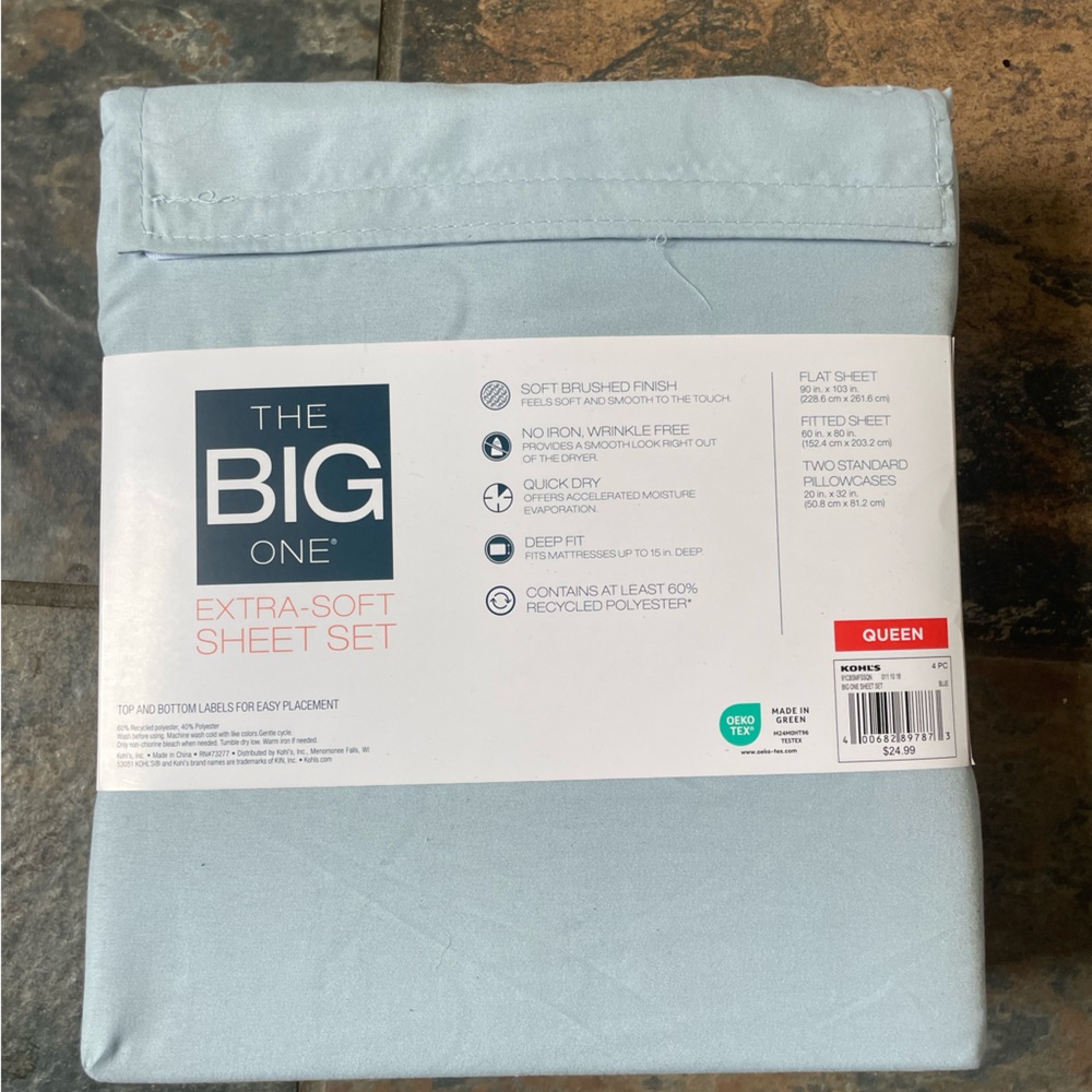Brand New Queen bedding sheets and pillow case